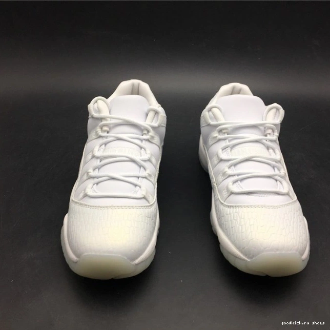 Jordan Low 897331-100 Frost White 11 Air Heiress 0712